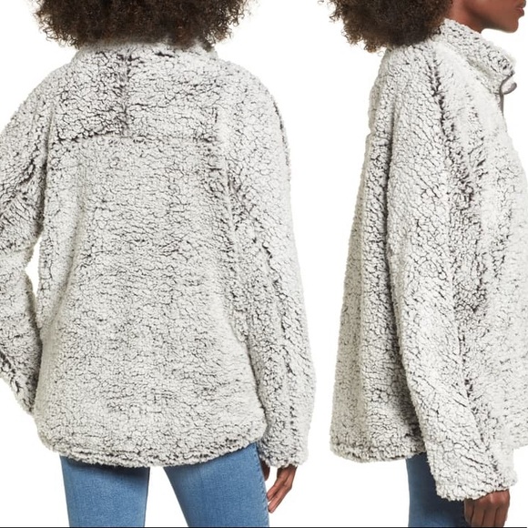 Thread and Supply Wubby Fleece Pullover - Picture 2 of 2